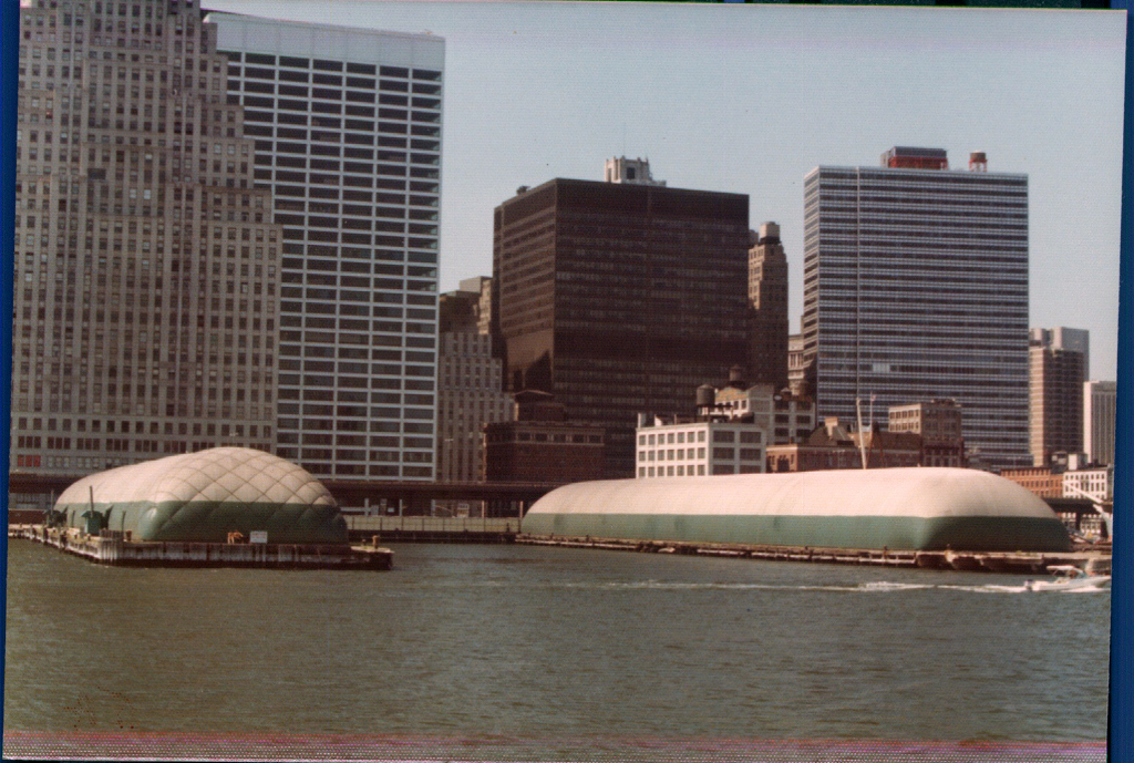 1976 07 dd 07 LGB&D in NYC.jpg