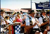 1981 10 08 05 Cameron Village Oktoberfest.jpg