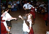 1981 10 10 39 Oktoberfest @ Civic Center.jpg